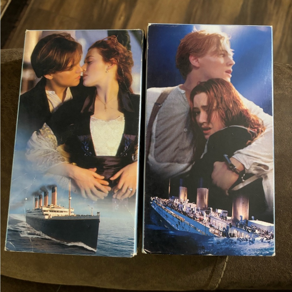 VHS - 1997 Titanic 2 VHS Collectors Tapes + Documentary